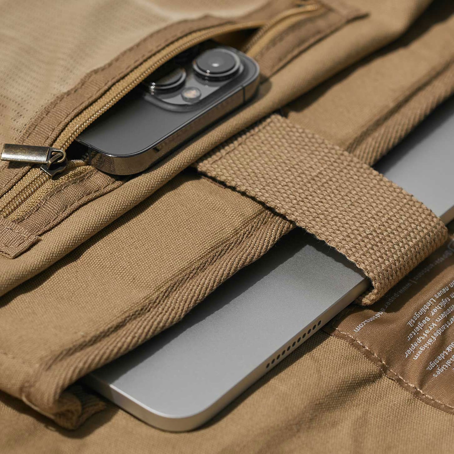 Oak Kraft Paper Backpack Sand